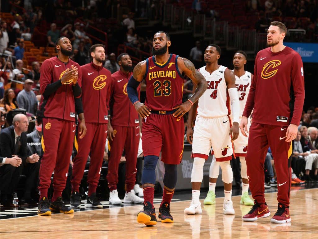 通过微笑调 通过微笑调